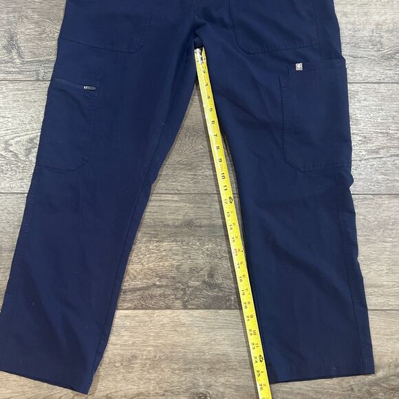 FIGS Cairo Cargo Scrub Pants Navy Blue Technical Collection - Men's Size Large - Picture 8 of 9